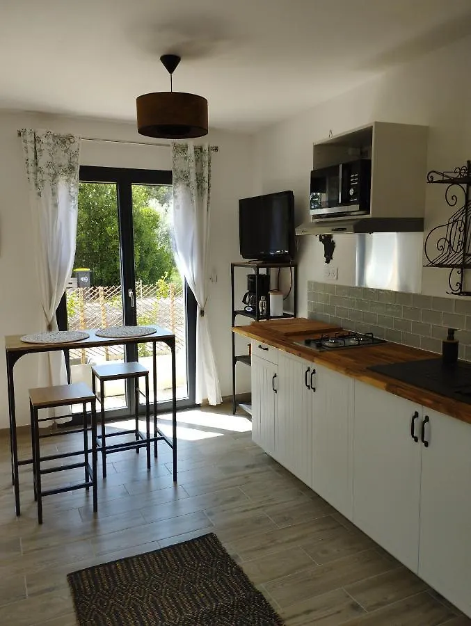 Dom wakacyjny Studio De Charme En Provence Caromb
